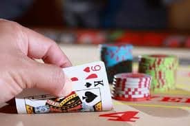 Antarmuka permainan Crash di koin688 menampilkan grafik multiplikator real-time yang meningkat